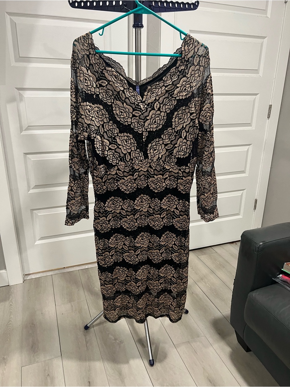 BLUEBELL Black Floral Lace Cocktail Dress with Black Lining and Sheer Sleeves